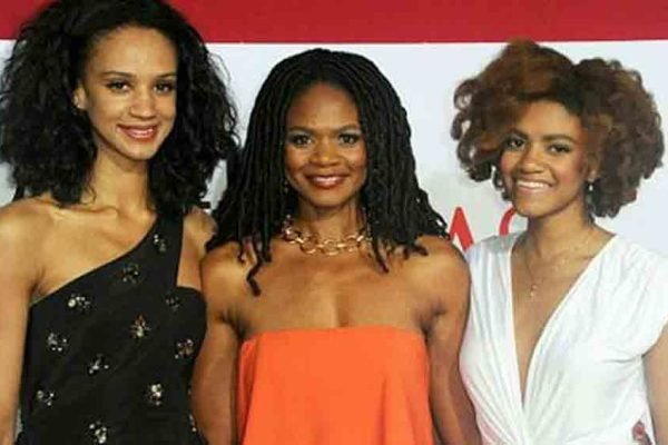 Butterfly Rose Oldham, Daughter of American TV actress, Kimberly Elise