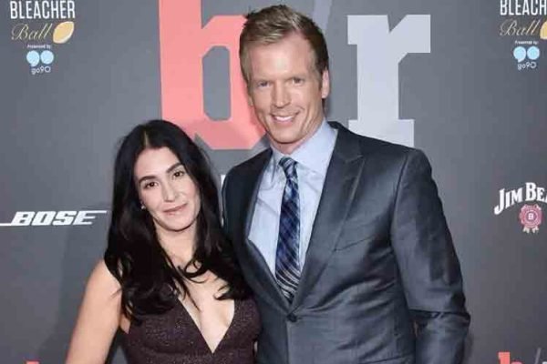 Know about Danielle Marie Puleo, wife of Chris Simms