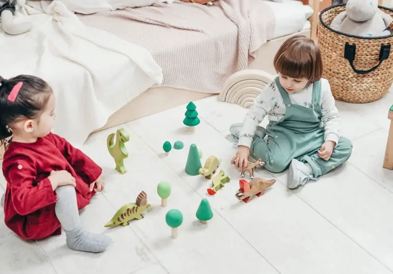 7 Unique Business Ideas in the Kidswear Industry for 2023