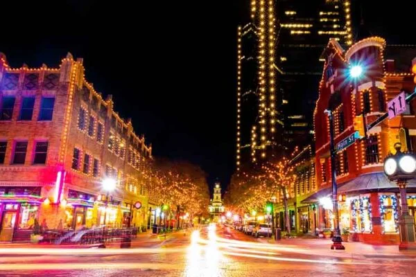 Best Spots to Enjoy the Nightlife in Texas