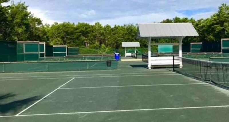 Green Clay Tennis Courts A Player’s Paradise