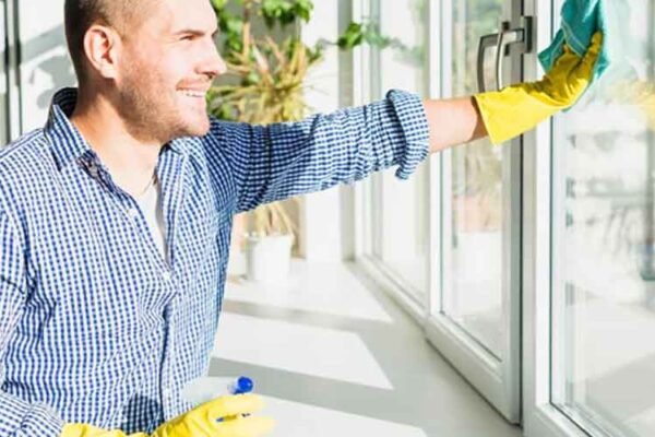 No More Grime: Quick and Simple Window Cleaning Hacks