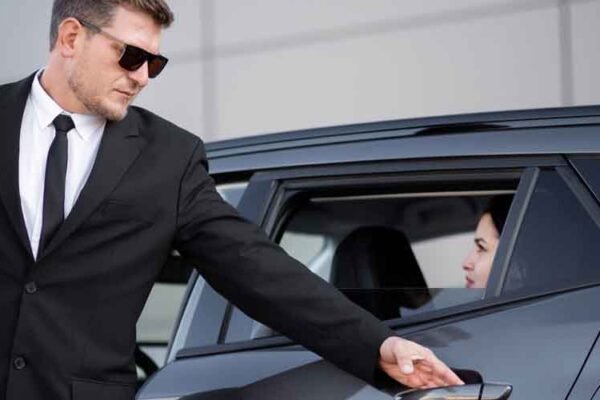 Why Melbourne’s Business Elite Prefer Chauffeur Cars