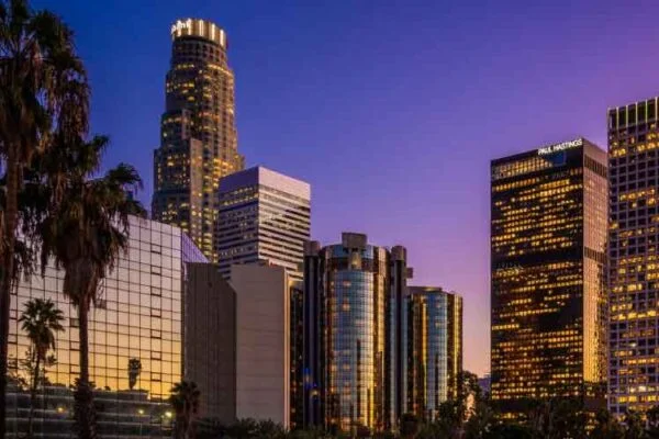 What to Know Before Settling Down in the City of Angels