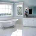 5-Things-You-Need-to-Know-Before-Installing-a-New-Bathtub