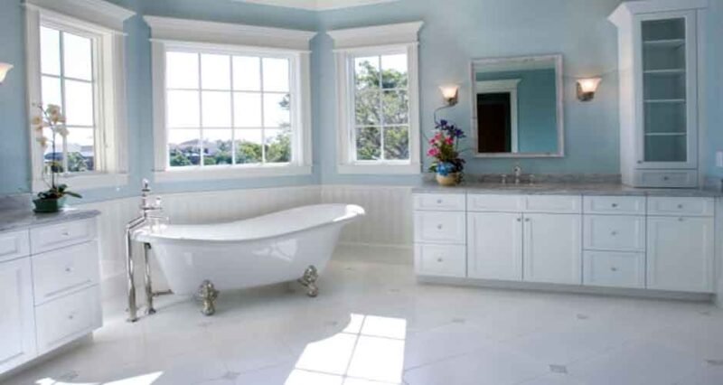5 Things You Need to Know Before Installing a New Bathtub