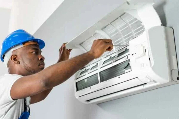 Cooling Efficiency 101: The Role of Regular AC Maintenance and Repair