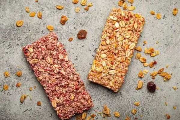 What Makes Natural Protein Bars a Healthy Choice?