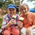 5-Ways-Living-Communities-Help-Reduce-Social-Isolation-in-Senior-Citizens