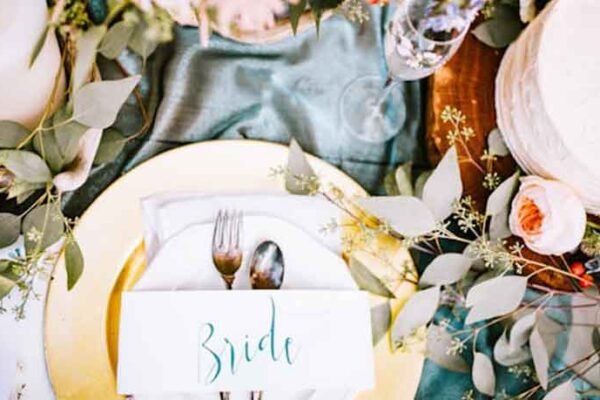6 Elegant Wedding Party Favor Ideas to Impress Your Guests 