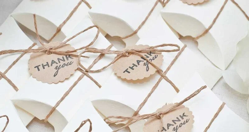 9 Wedding Favors That Are Perfect for Summer Weddings