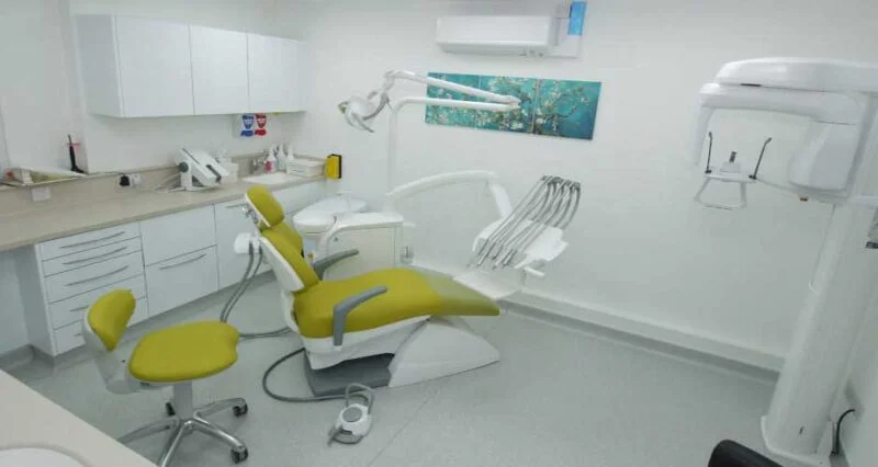 Essentials for Your Dental Studio: Crafting a Professional and Inviting Atmosphere