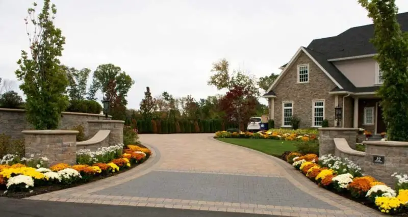 How To Create A Breathtaking Driveway