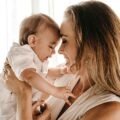 5 Confidence-Boosting Tips for New Moms After Postpartum