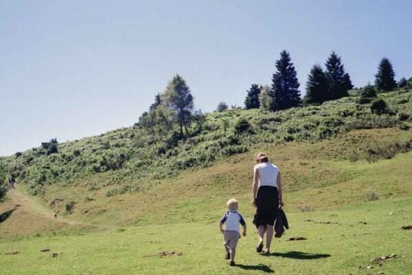 Guiding Children Through the Emotional Landscape of Moving