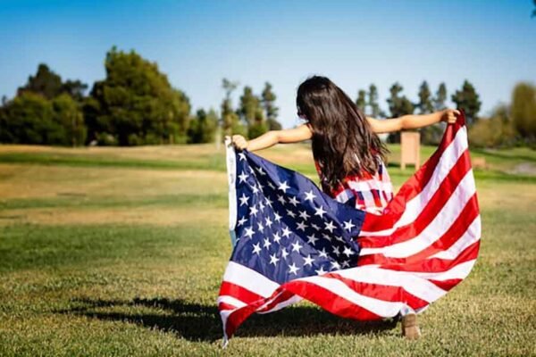 Step-by-Step Guide to a Perfect 4th of July Weekend with Friends
