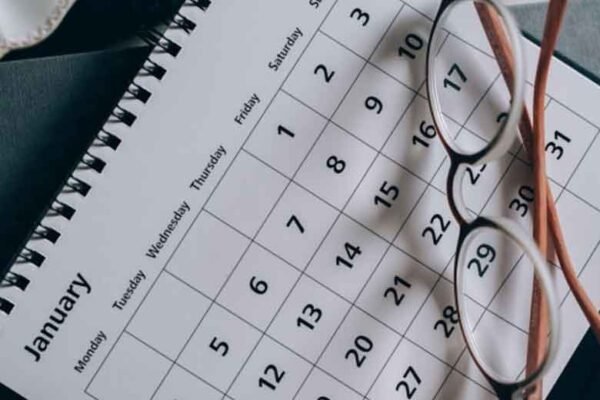Timing Your Move in Tennessee: Why Season, School Year, and Lease Cycles Matter