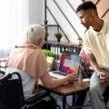How to Balance Independence with Professional Support