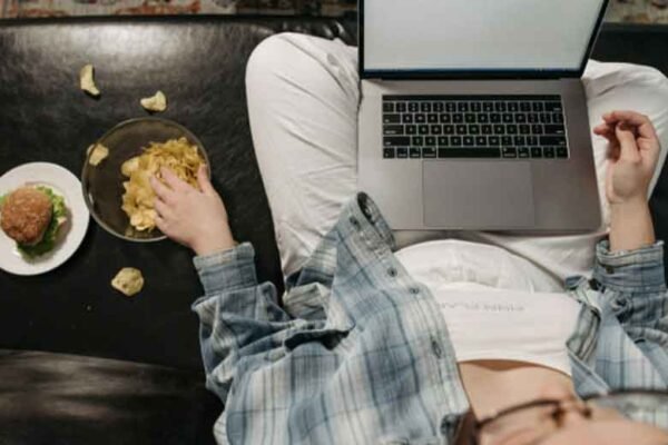 How to Keep Your Wellness Values Intact in a Trend-Driven World