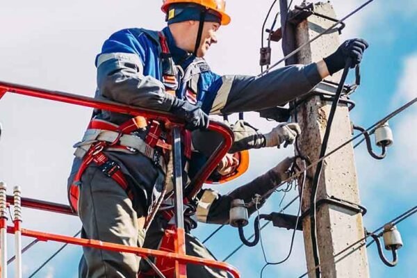 How to Choose a Reliable Utility Material Supplier for Electrical Infrastructure