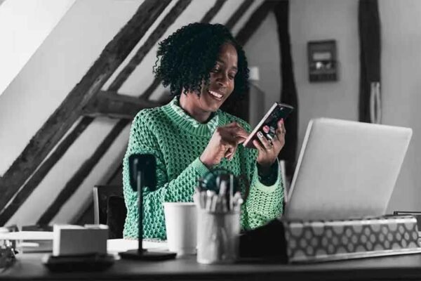 How E-Commerce Start-Ups Can Scale Operations Without Inflating Property Costs