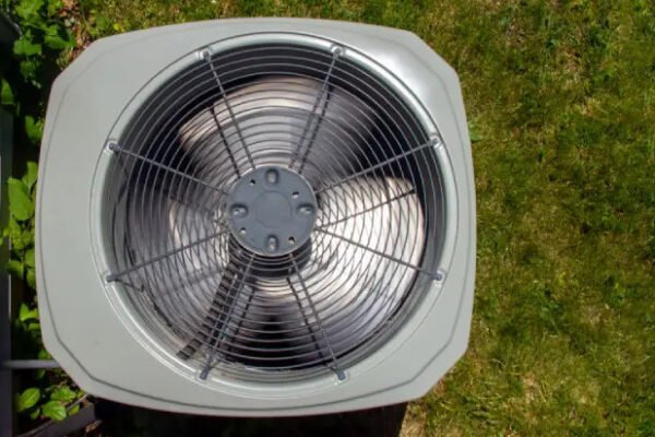 Why Does My AC Fan Keep Turning On and Off? 6 Causes and How to Fix Intermittent Fan Operation