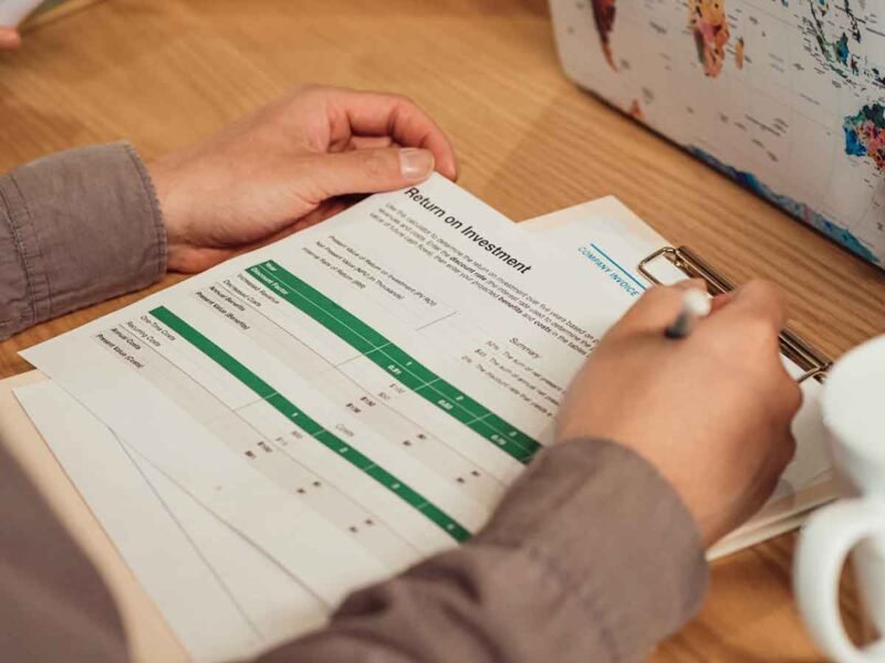 7 Top Benefits Of Working With A Financial Advisor