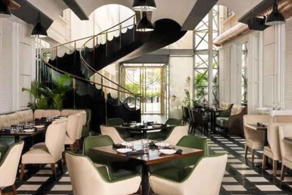 Balancing Functionality and Aesthetics in Home Interior Design