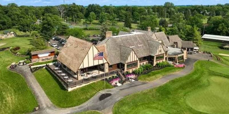 What Country Club Membership Includes