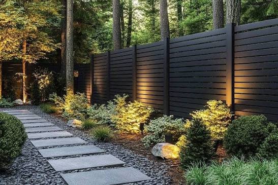 Innovative Residential Fencing Designs for Modern Homes