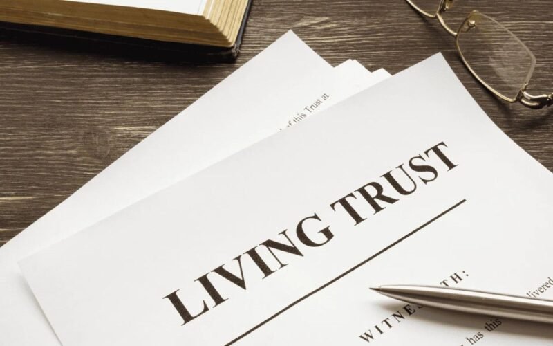 Is a Living Trust Worth It? Evaluating the Pros and Cons for Your Family
