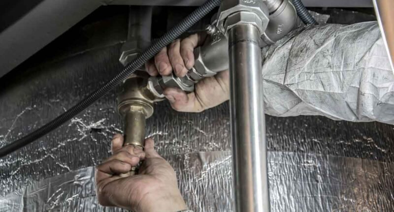 Ways To Get Your Company Back Up And Running After A Pipe Burst